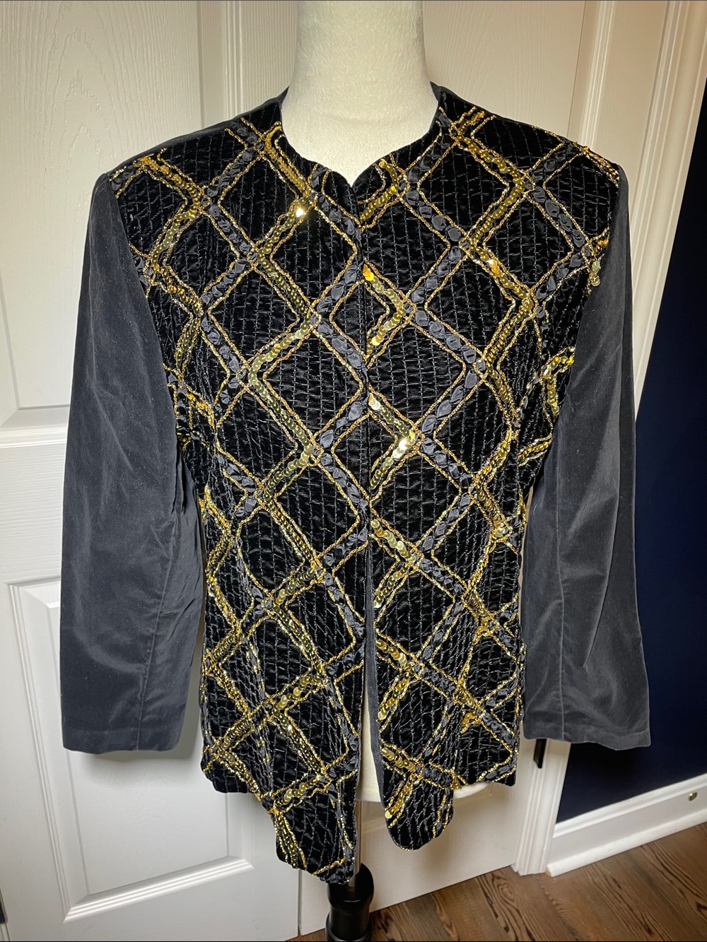 Vintage 80s Black Velvet Evening Jacket Gold Sequin Beaded Diamond Grid Glam SzS